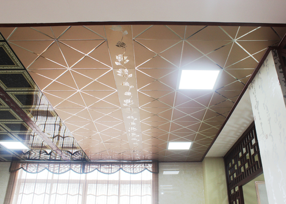 台所、Tegular 300 x 300 天井のために落ちる功妙な天井のタイルに金属をかぶせて下さい
