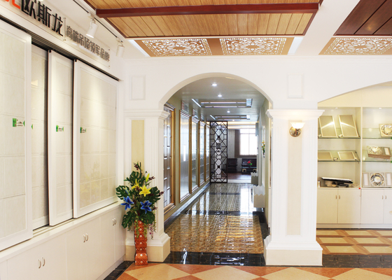 ラウンジの会議室および図書館のための浮彫りになる装飾的な低下の天井のタイル